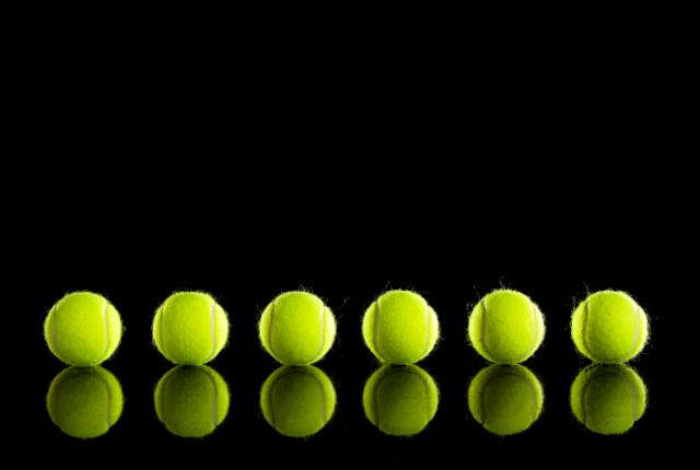 Tennis_balls.jpg